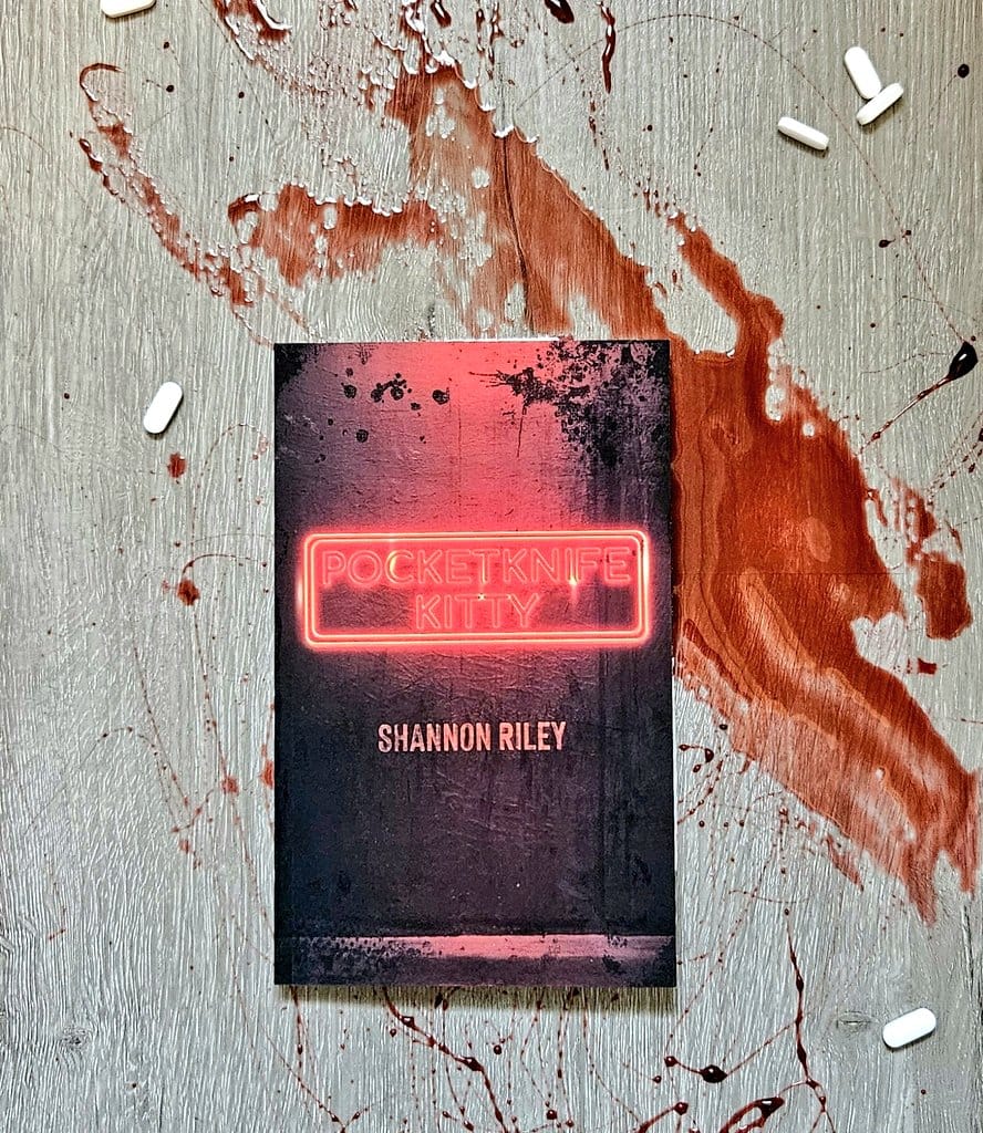 POCKETKNIFE KITTY – The Latest Ghoulish Books Novella is OUT RIGHT NOW!
