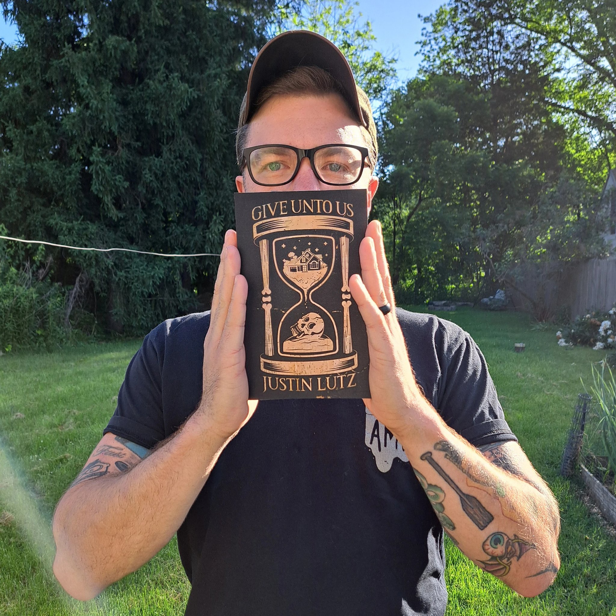GHOUL GAB w/ Justin Lutz, author of GIVE UNTO US